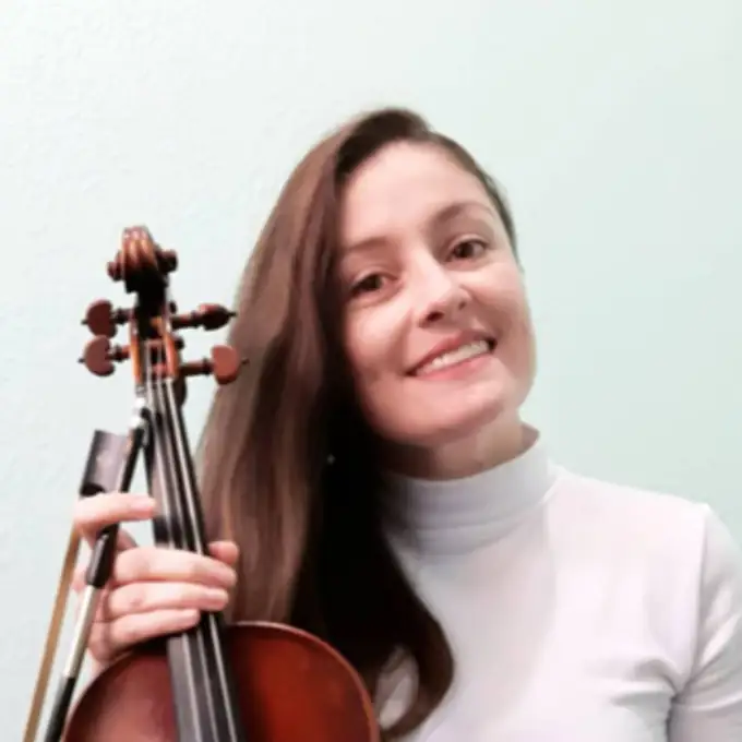 Lucía González Profesora Cuerdas Frotadas