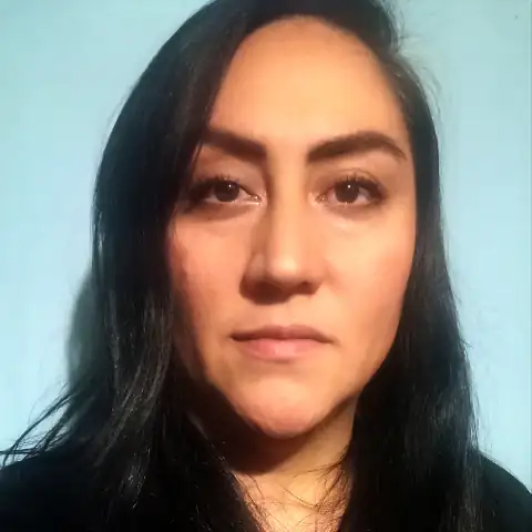 Profesora Yasna Del Rio